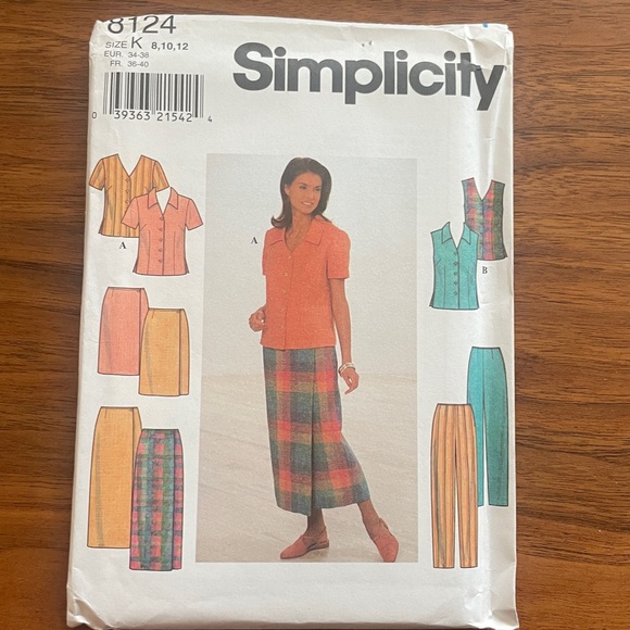 6 XS/S Uncut Vintage 1990s Sewing Patterns Lot - Picture 4 of 13